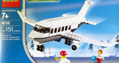 4032: Passenger Plane