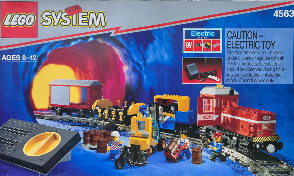 4563: Load N' Haul Railroad - Back of the Box Builds
