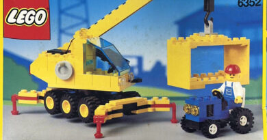 6352: Cargomaster Crane